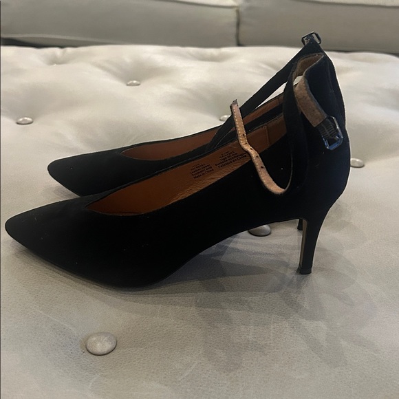 Halogen Black Ankle Strap Heels - Picture 2 of 4